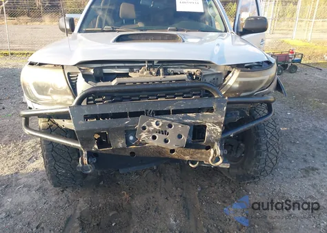 2009 Toyota Tacoma Prerunner V6 from USA, damaged, VIN 3TMKU72N79M022120